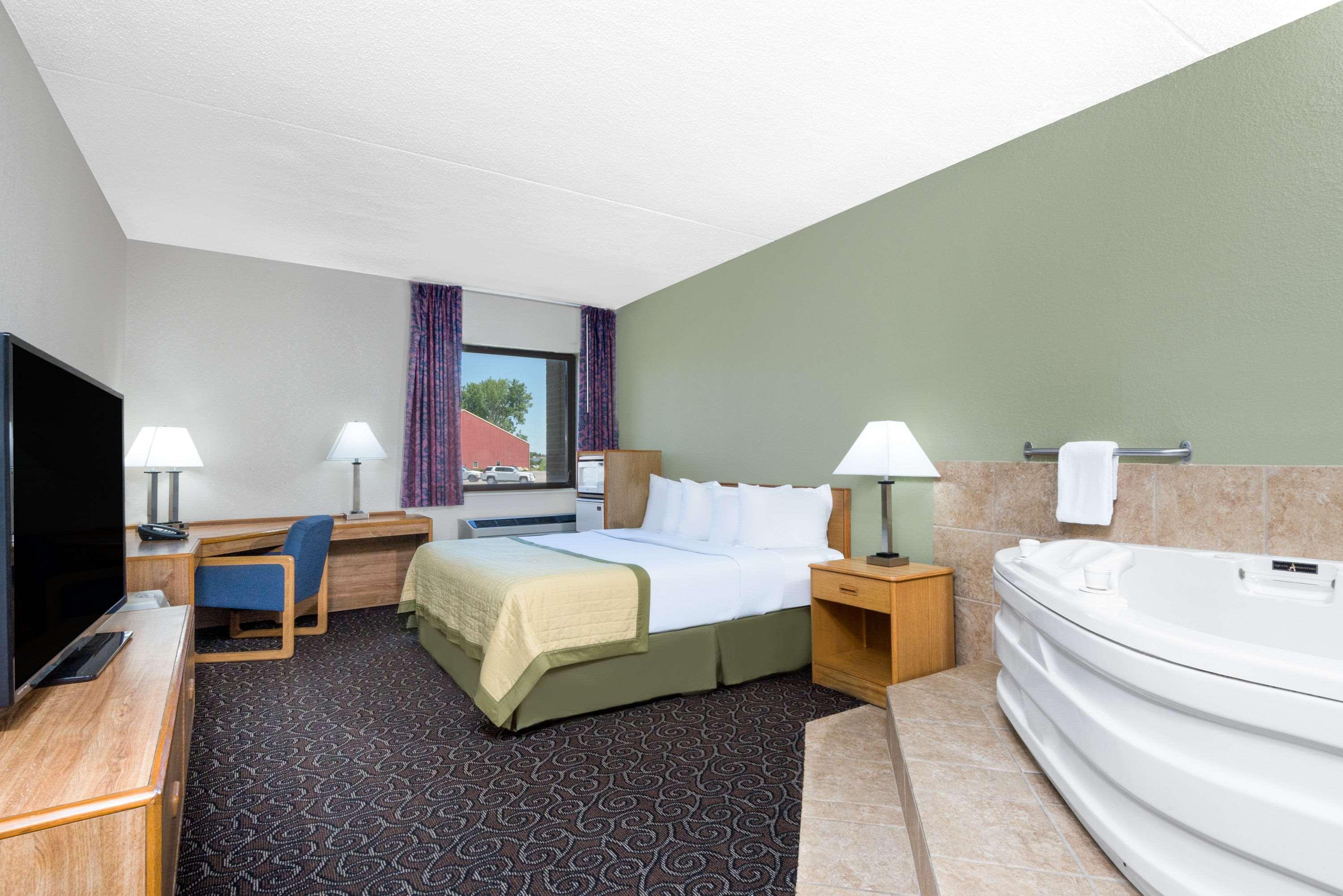 Baymont By Wyndham Muncie Near Ball State University Zewnętrze zdjęcie